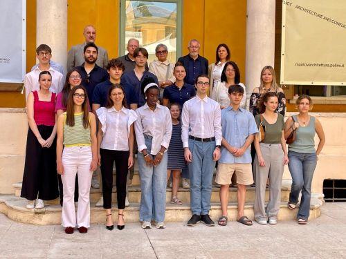 Borse di Studio "Franchetti" 2025. Premiati 22 giovani studenti universitari meritevoli Borse di Studio "Franchetti" 2025. Premiati 22 giovani studenti universitari meritevoli